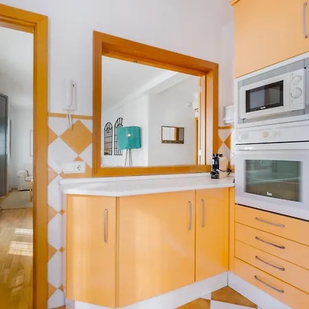 Apartamento 3 Bedrooms 2 Bathrooms Furnished - Triana - Great - Mintystay *
